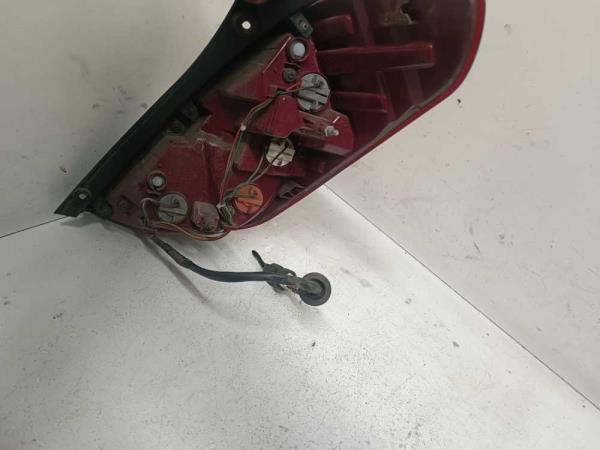 FEU ARRIERE GAUCHE HYUNDAI - Vue 2